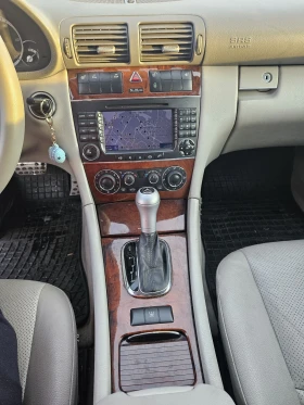 Mercedes-Benz C 220, снимка 7