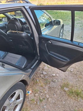 Mercedes-Benz C 220, снимка 10