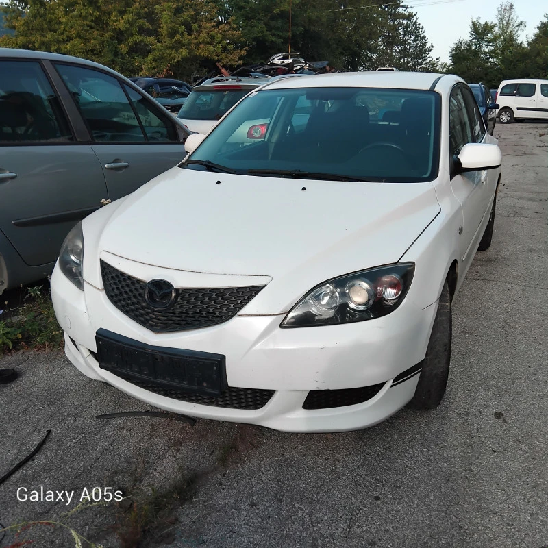 Mazda 3 1.4 бензин, снимка 1 - Автомобили и джипове - 46455600