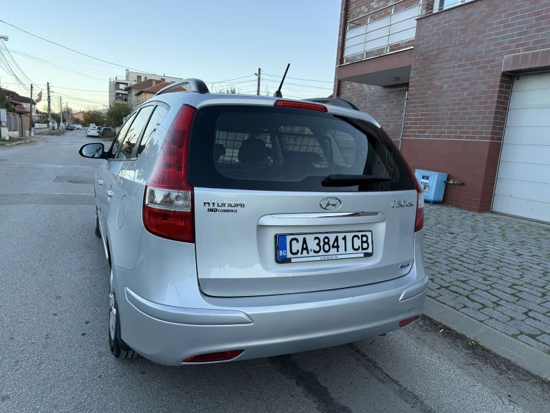 Hyundai I30, снимка 7 - Автомобили и джипове - 48530693