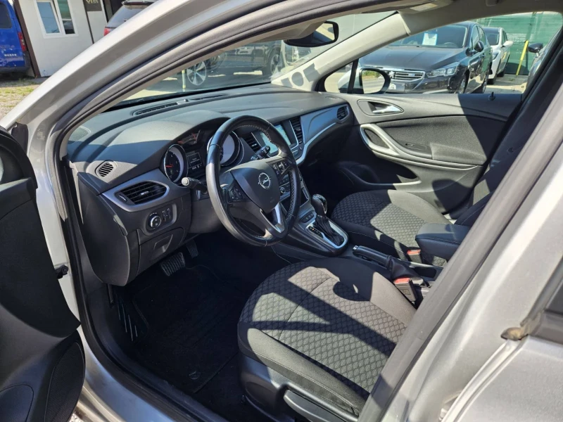 Opel Astra 1.6cdti 136k.c., снимка 7 - Автомобили и джипове - 48702911
