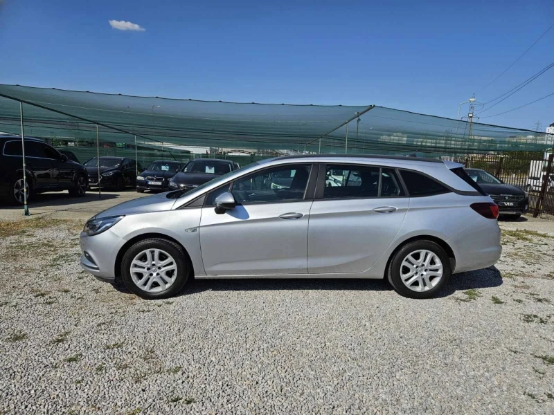 Opel Astra 1.6cdti 136k.c., снимка 5 - Автомобили и джипове - 48702911