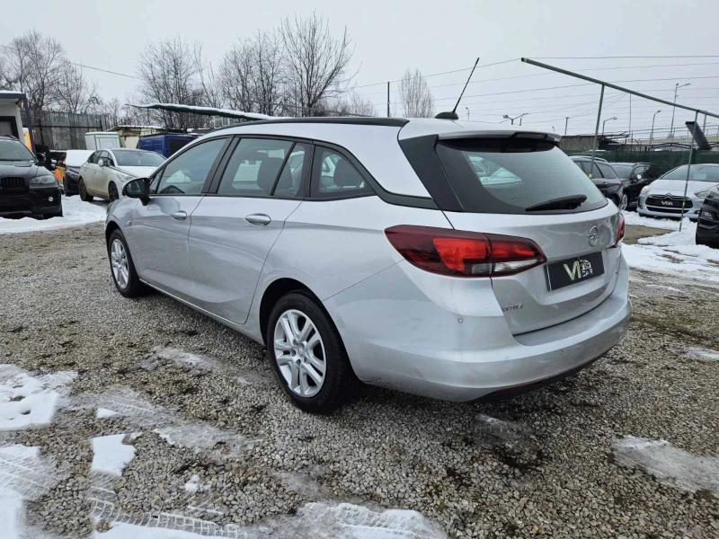 Opel Astra 1.6cdti 136k.c., снимка 3 - Автомобили и джипове - 48702911