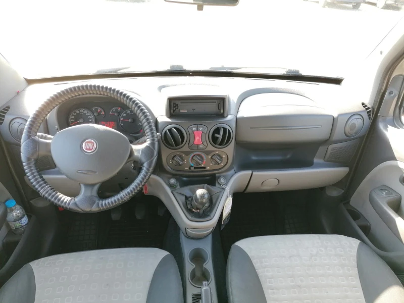 Fiat Doblo 1.9 Multijet (120 кс) 6+ 1, снимка 8 - Автомобили и джипове - 49394448