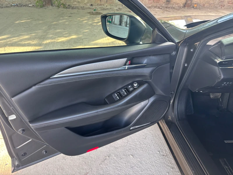 Mazda 6 Takumi, снимка 7 - Автомобили и джипове - 51940414