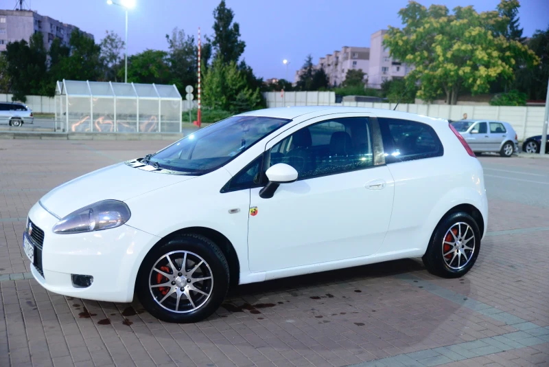 Fiat Punto, снимка 3 - Автомобили и джипове - 52007548