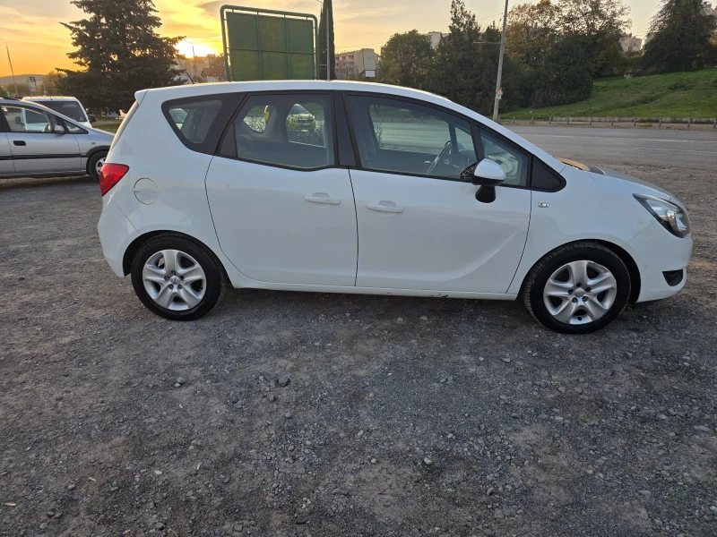Opel Meriva 1.6 D 110k.c , снимка 4 - Автомобили и джипове - 52257103