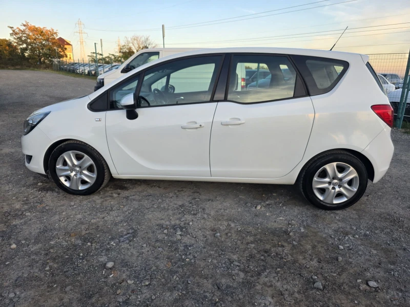 Opel Meriva 1.6 D 110k.c , снимка 8 - Автомобили и джипове - 52257103
