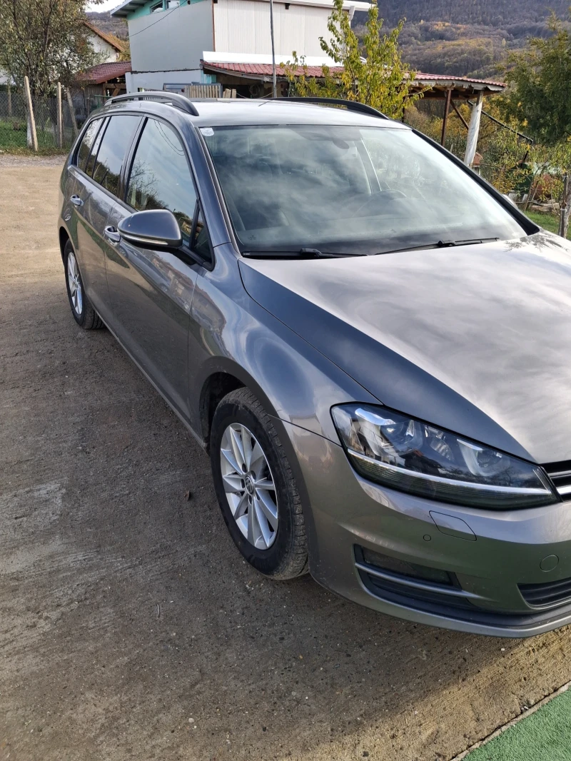 VW Golf 1.6 tdi, снимка 3 - Автомобили и джипове - 52484995
