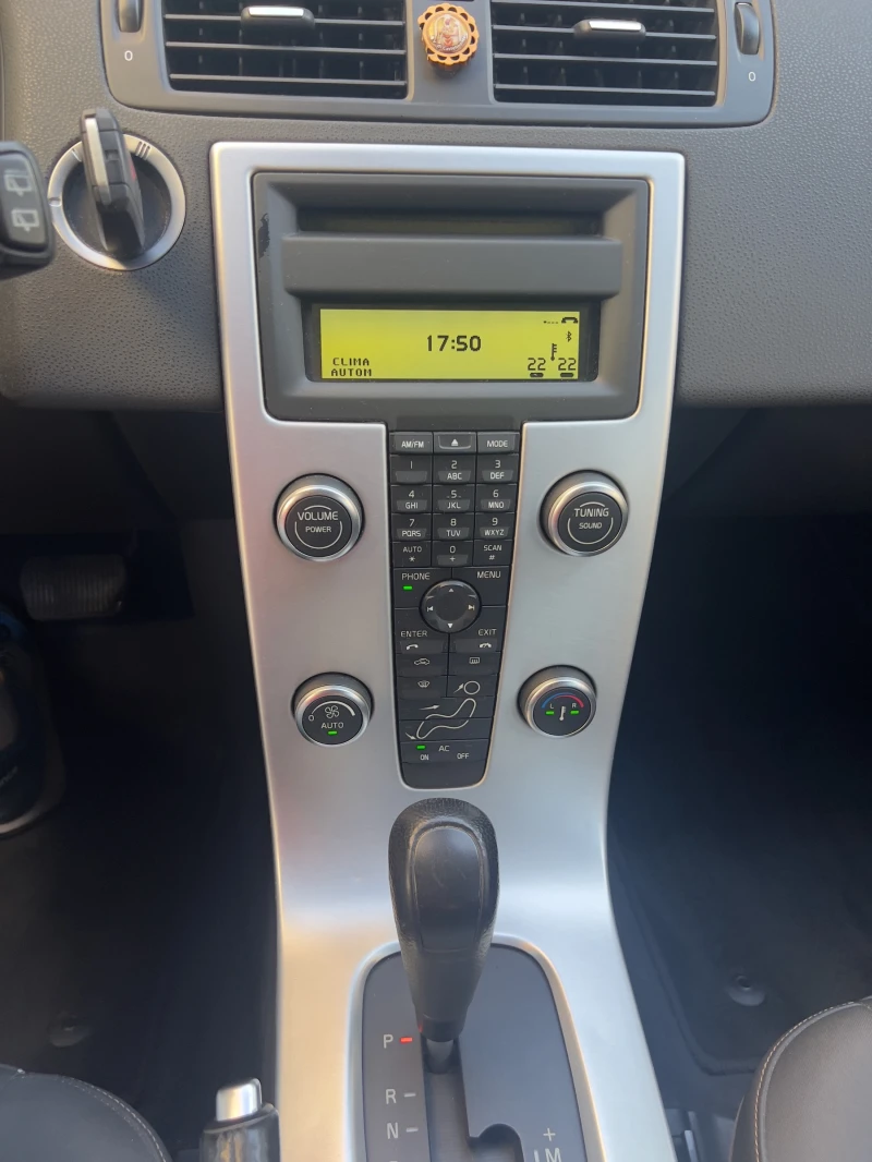 Volvo V50 D3, 150к.с., 6 speed automatic, снимка 14 - Автомобили и джипове - 52566258