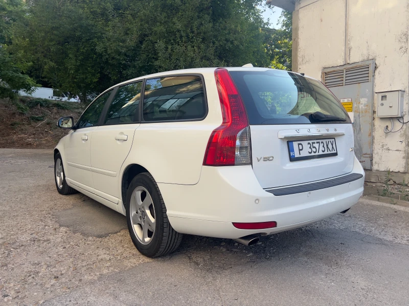 Volvo V50 D3, 150к.с., 6 speed automatic, снимка 5 - Автомобили и джипове - 52566258