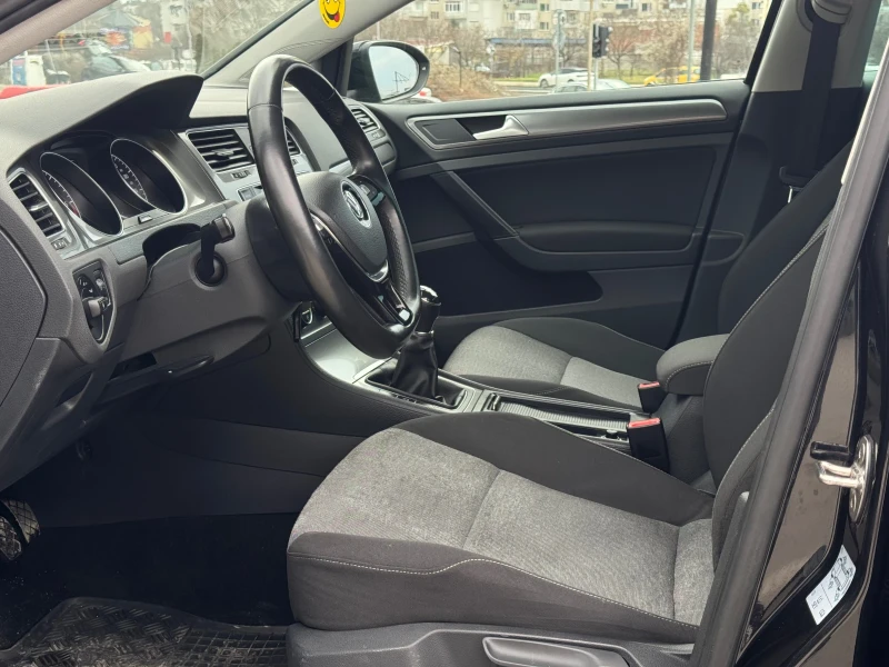 VW Golf 1.6 Diesel, снимка 6 - Автомобили и джипове - 53448248