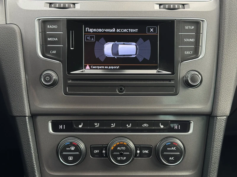 VW Golf 1.6 Diesel, снимка 9 - Автомобили и джипове - 53448248