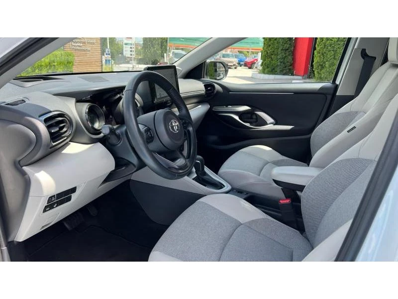 Toyota Yaris 1.5H Elegance | Mobile.bg � ����������� 9