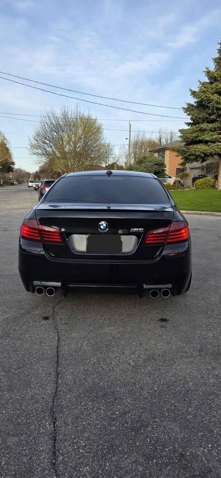 BMW M5 * АВТОКРЕДИТ БЕЗ ПЪРВОНАЧАЛНА ВНОСКА* , снимка 12 - Автомобили и джипове - 54902917