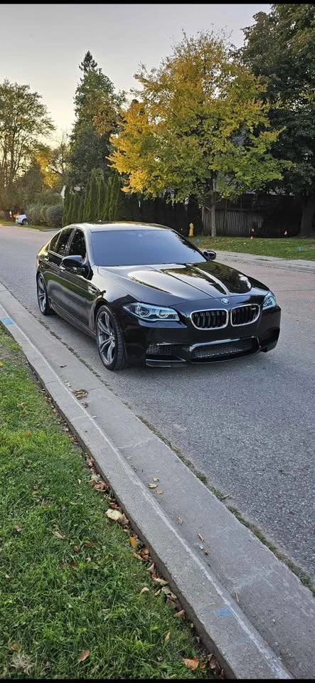 BMW M5 * АВТОКРЕДИТ БЕЗ ПЪРВОНАЧАЛНА ВНОСКА* , снимка 9 - Автомобили и джипове - 54902917