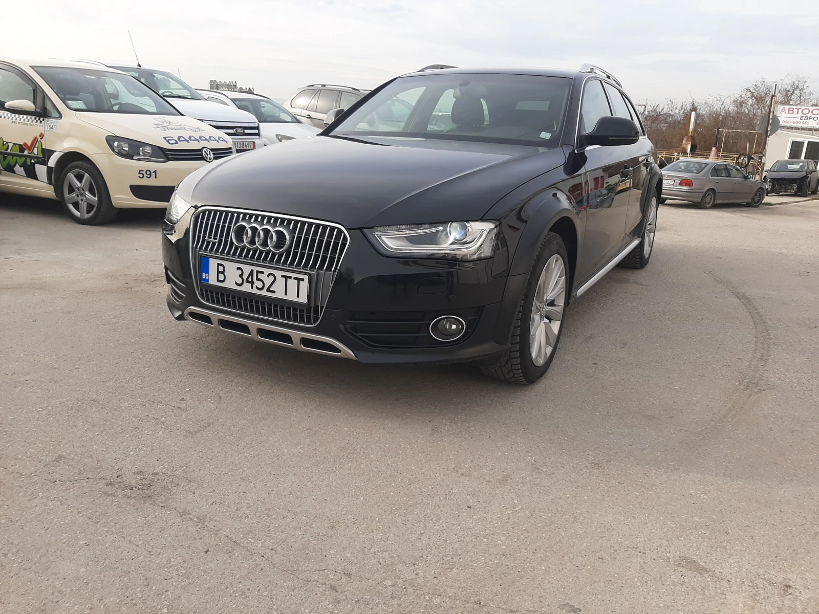 Audi A4 Allroad 2.0TDI AUTOMATIC  - изображение 2