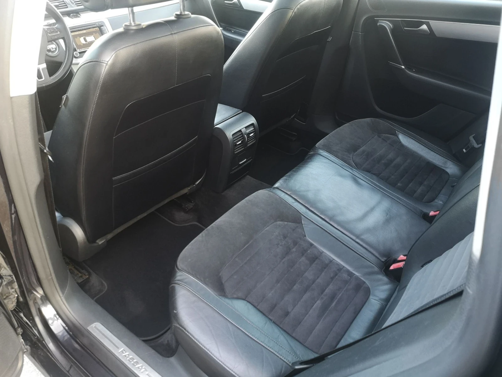 VW Passat 2.0 TDI 4X4 PANORAMA | Mobile.bg   12