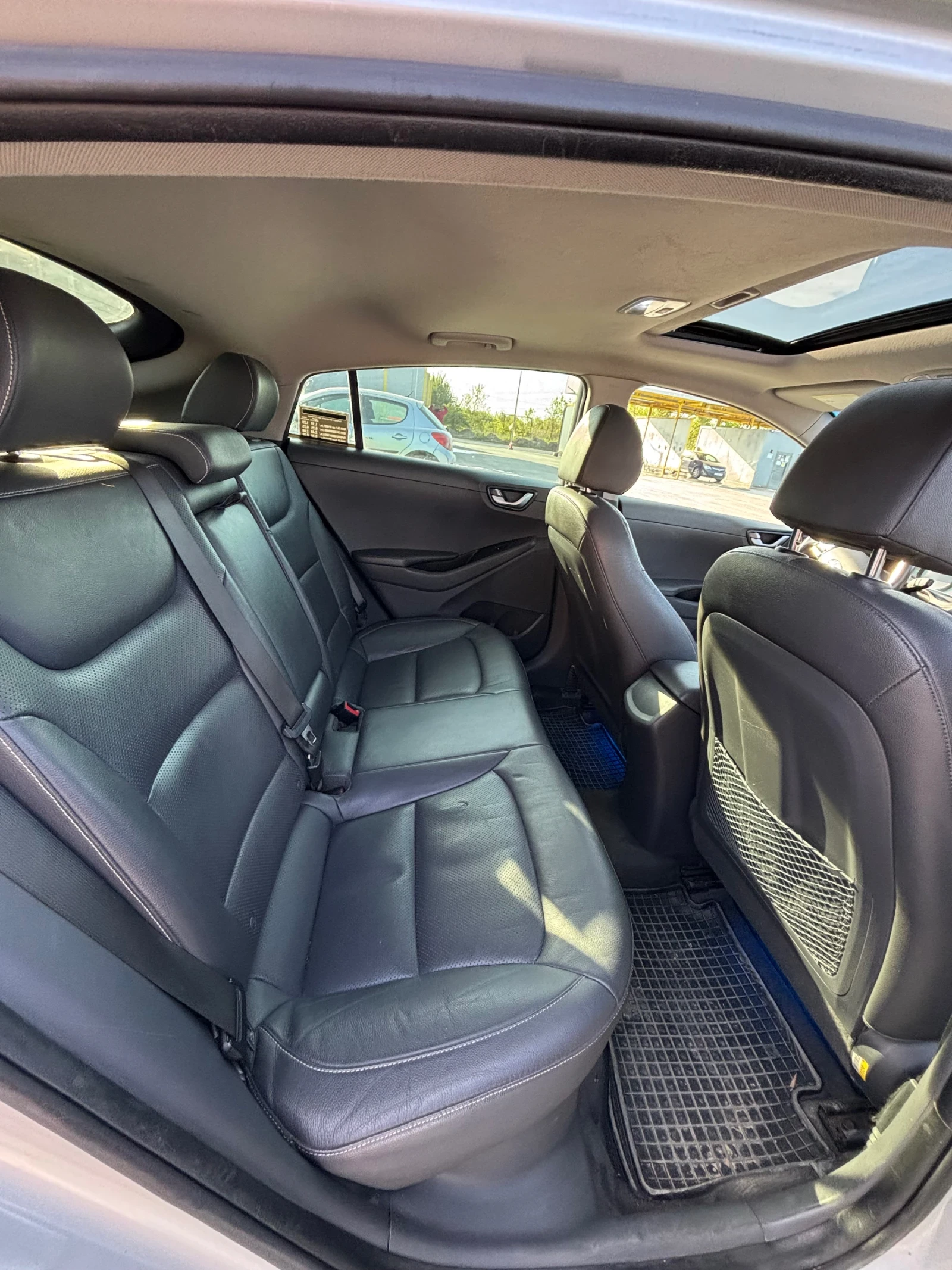 Hyundai Ioniq  - изображение 9