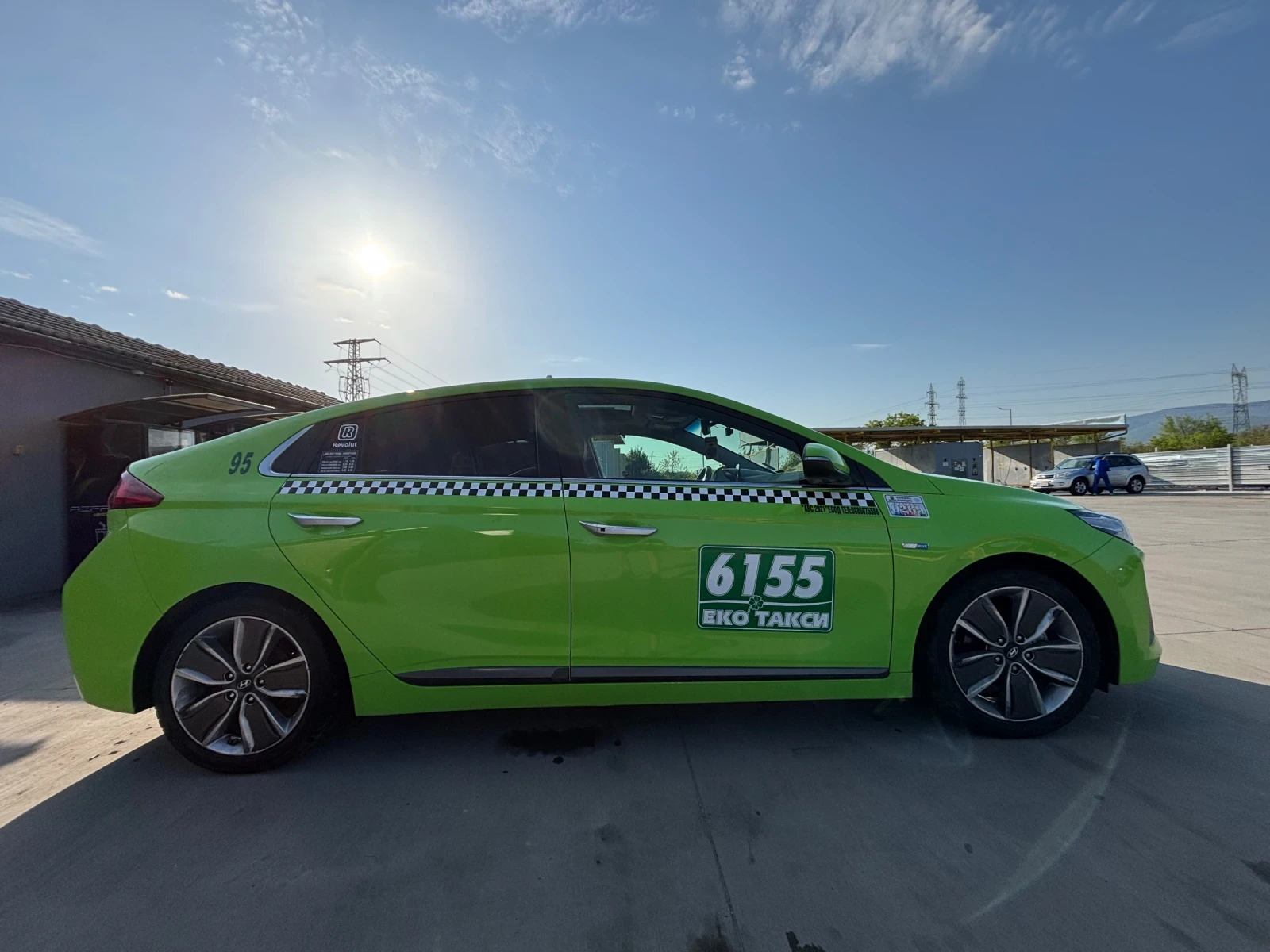 Hyundai Ioniq  - изображение 3