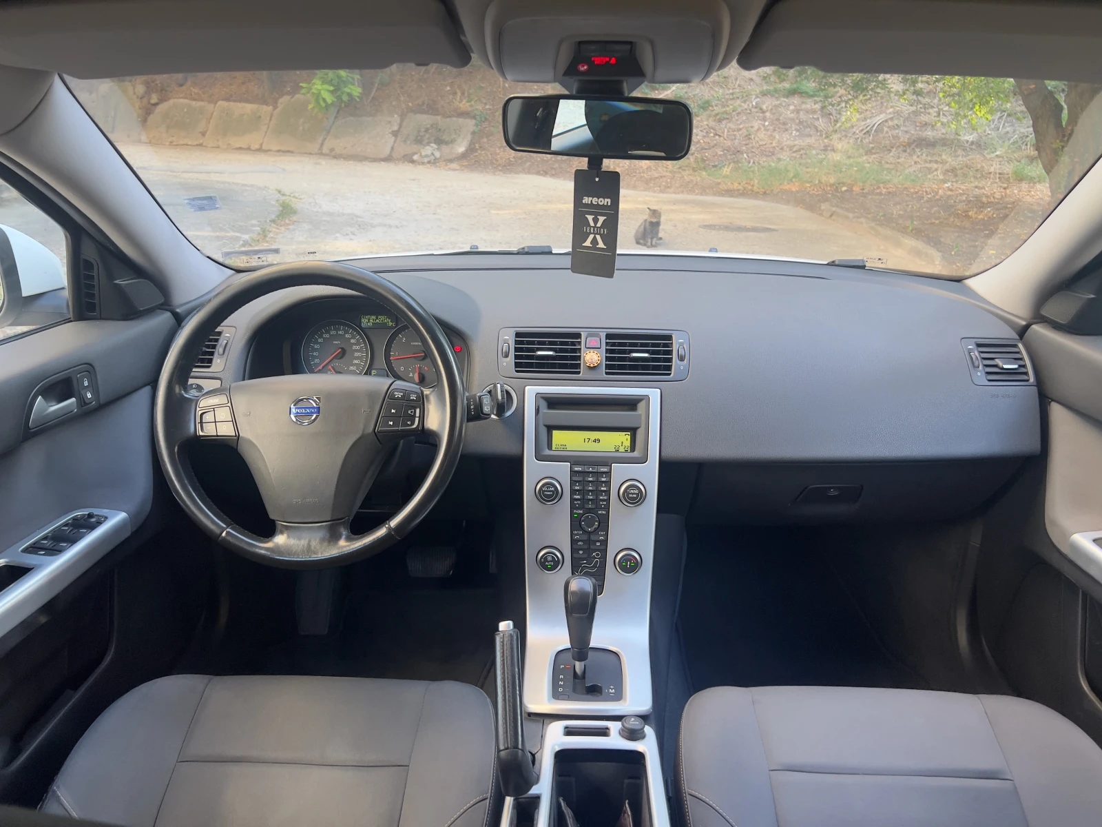 Volvo V50 D3, 150�.�., 6 speed automatic | Mobile.bg � ����������� 13