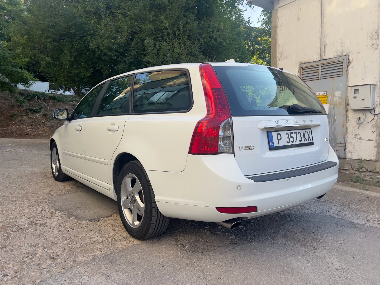 Volvo V50 D3, 150к.с., 6 speed automatic - изображение 5