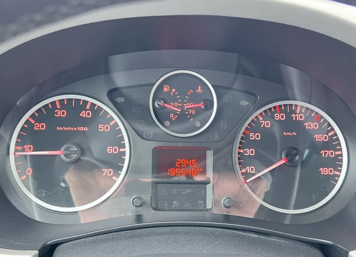 Peugeot Partner HDi - изображение 10