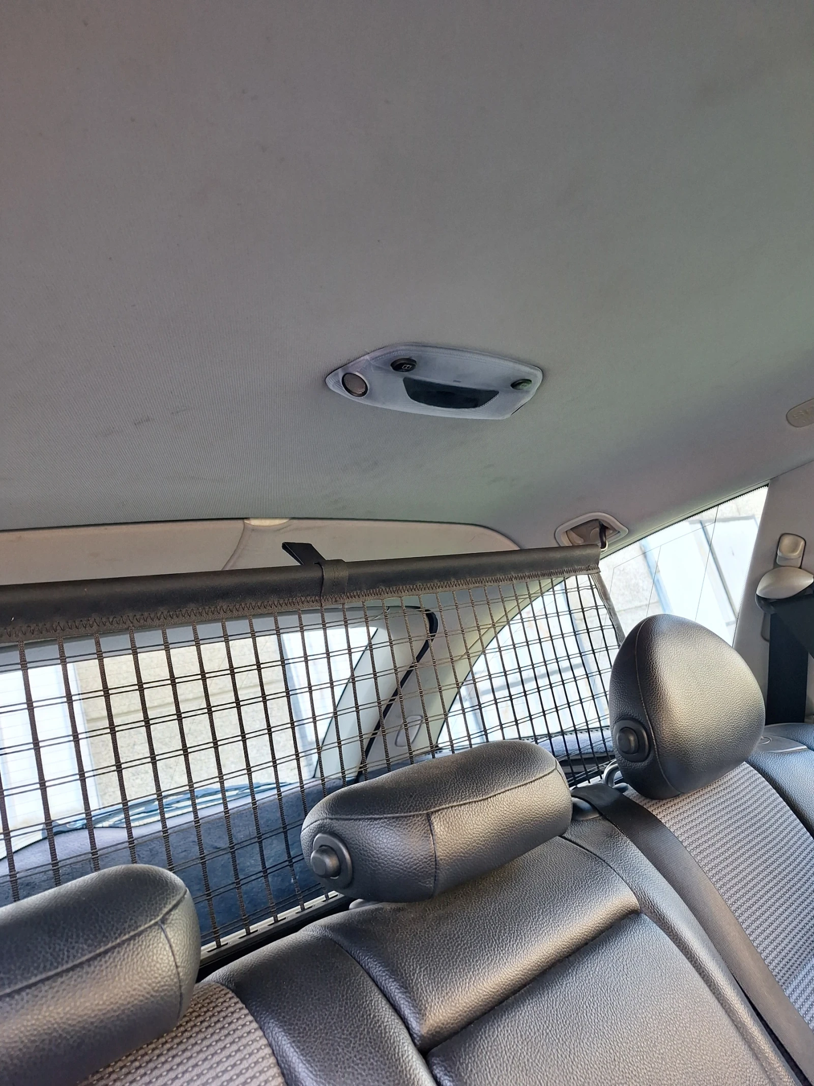 Mercedes-Benz C 220  - изображение 8