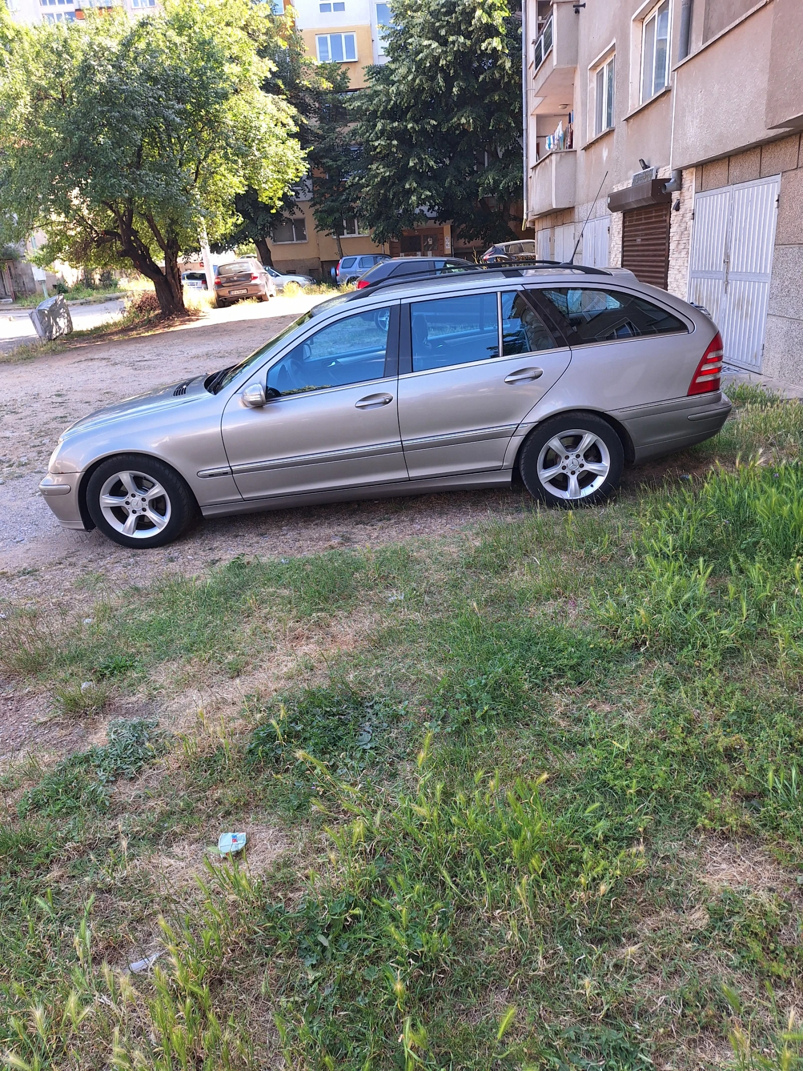 Mercedes-Benz C 220  - изображение 5