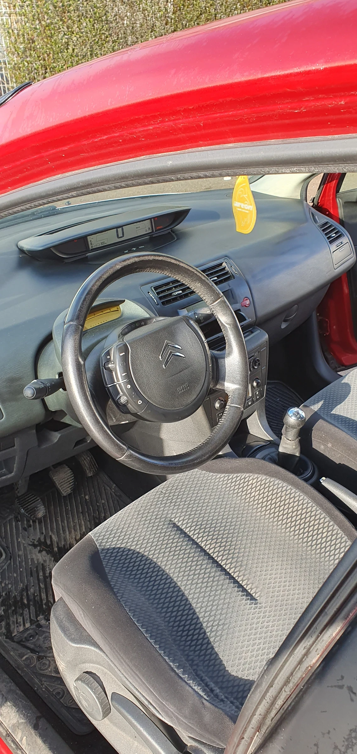 Citroen C4 1.6HDI, снимка 6 - Автомобили и джипове - 53999512