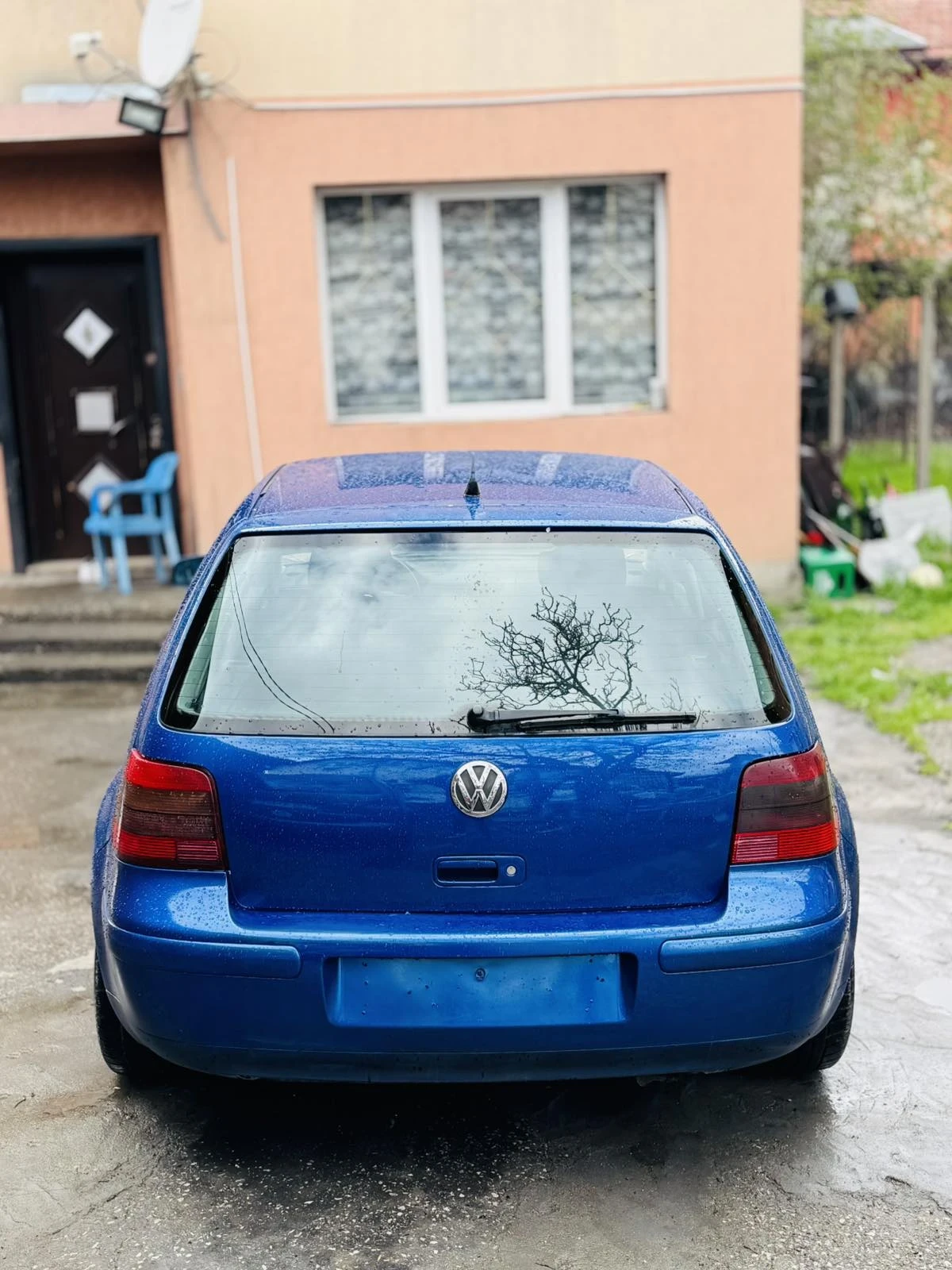 VW Golf 1.9 TDI, снимка 6 - Автомобили и джипове - 53999512