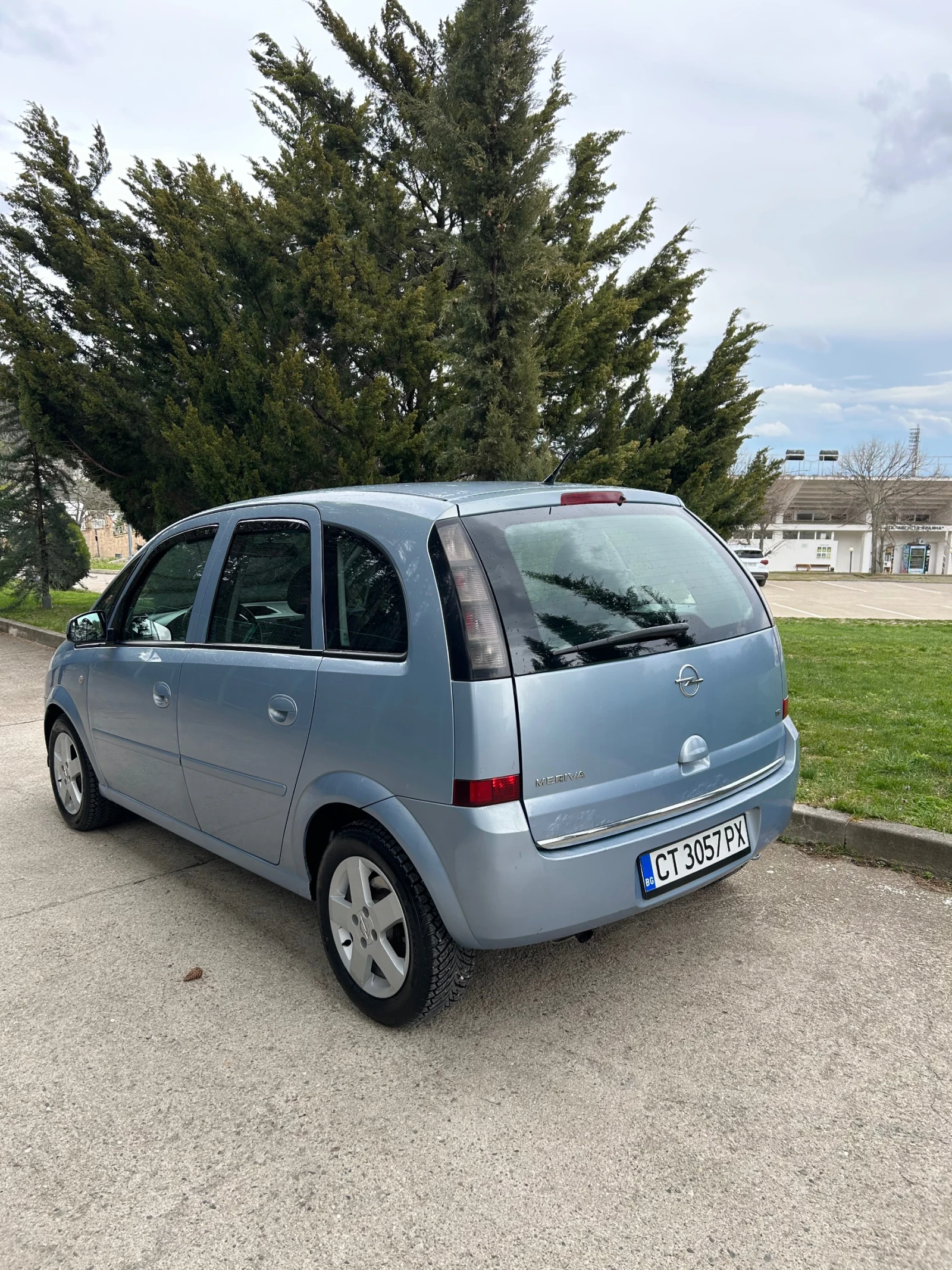 Opel Meriva 1.6, снимка 4 - Автомобили и джипове - 54007210
