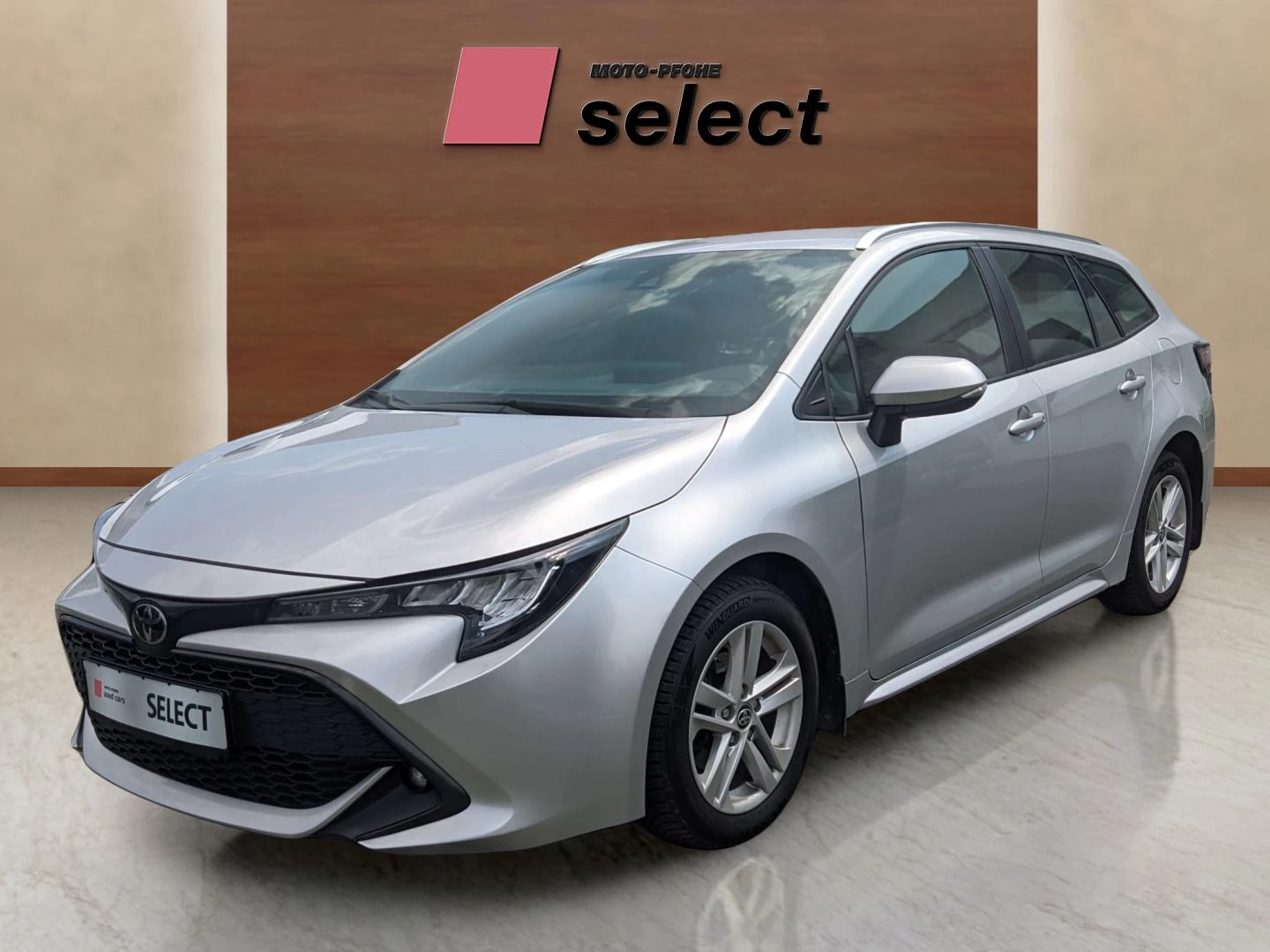 Toyota Corolla 1.2, снимка 11 - Автомобили и джипове - 54540740