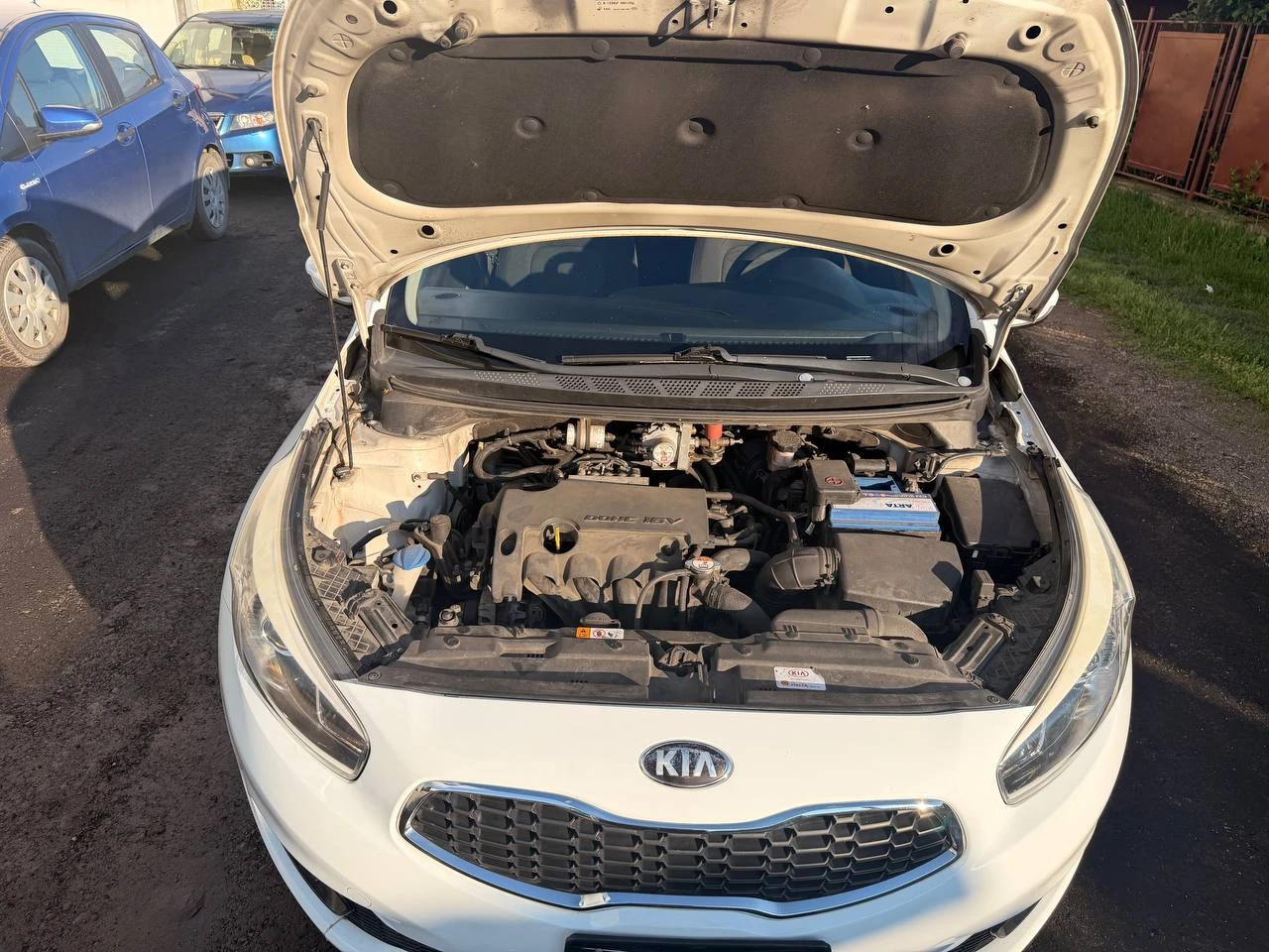 Kia Ceed 1.4 100кс Бензин+ Газ BRC, снимка 7 - Автомобили и джипове - 54786693