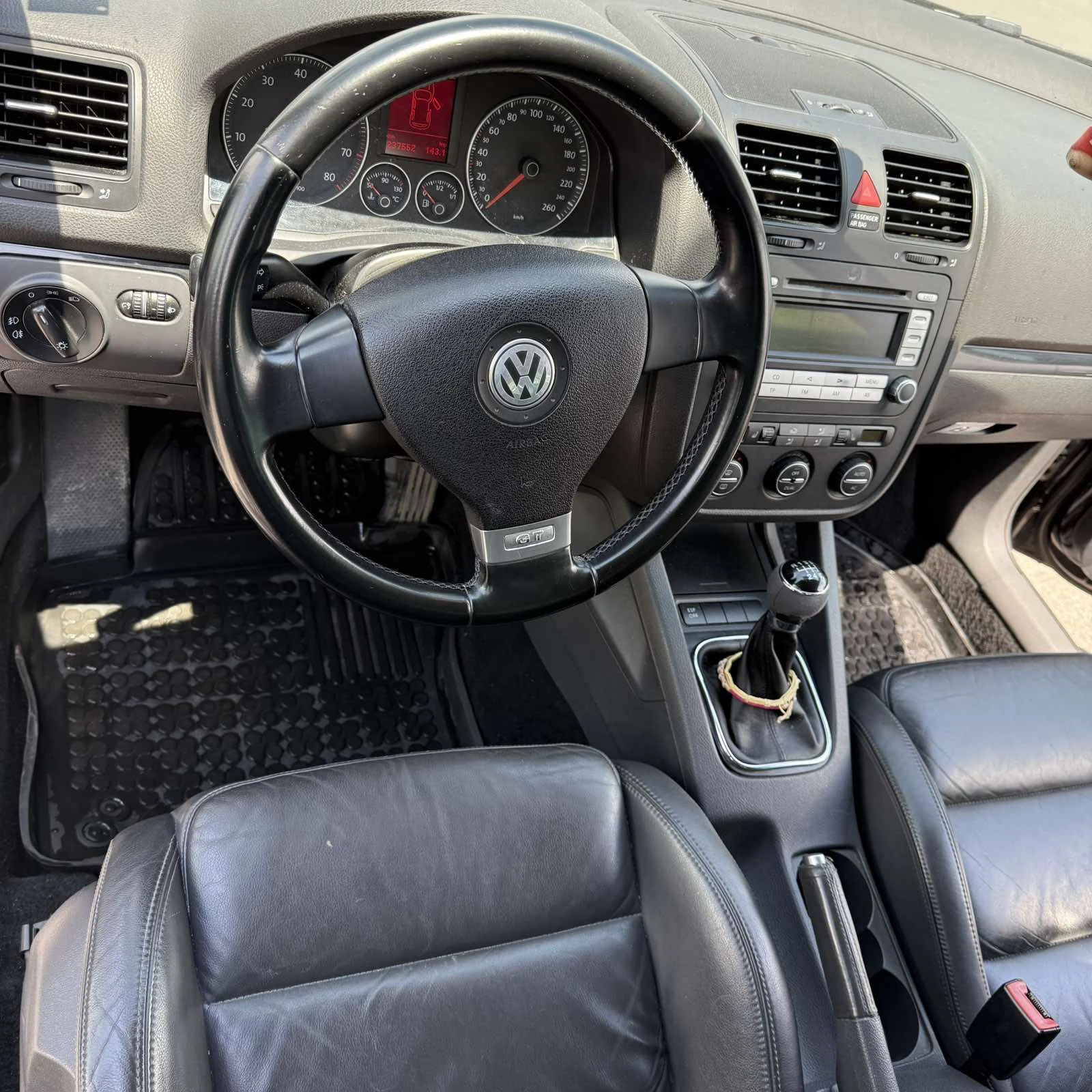 VW Golf, снимка 5 - Автомобили и джипове - 54867178