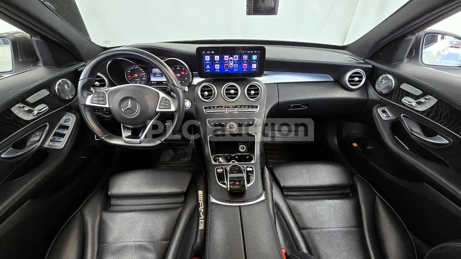 Mercedes-Benz C 250 4MATIC AMG63S PACK/HEAD UP/360/PANO, снимка 6 - Автомобили и джипове - 55089197
