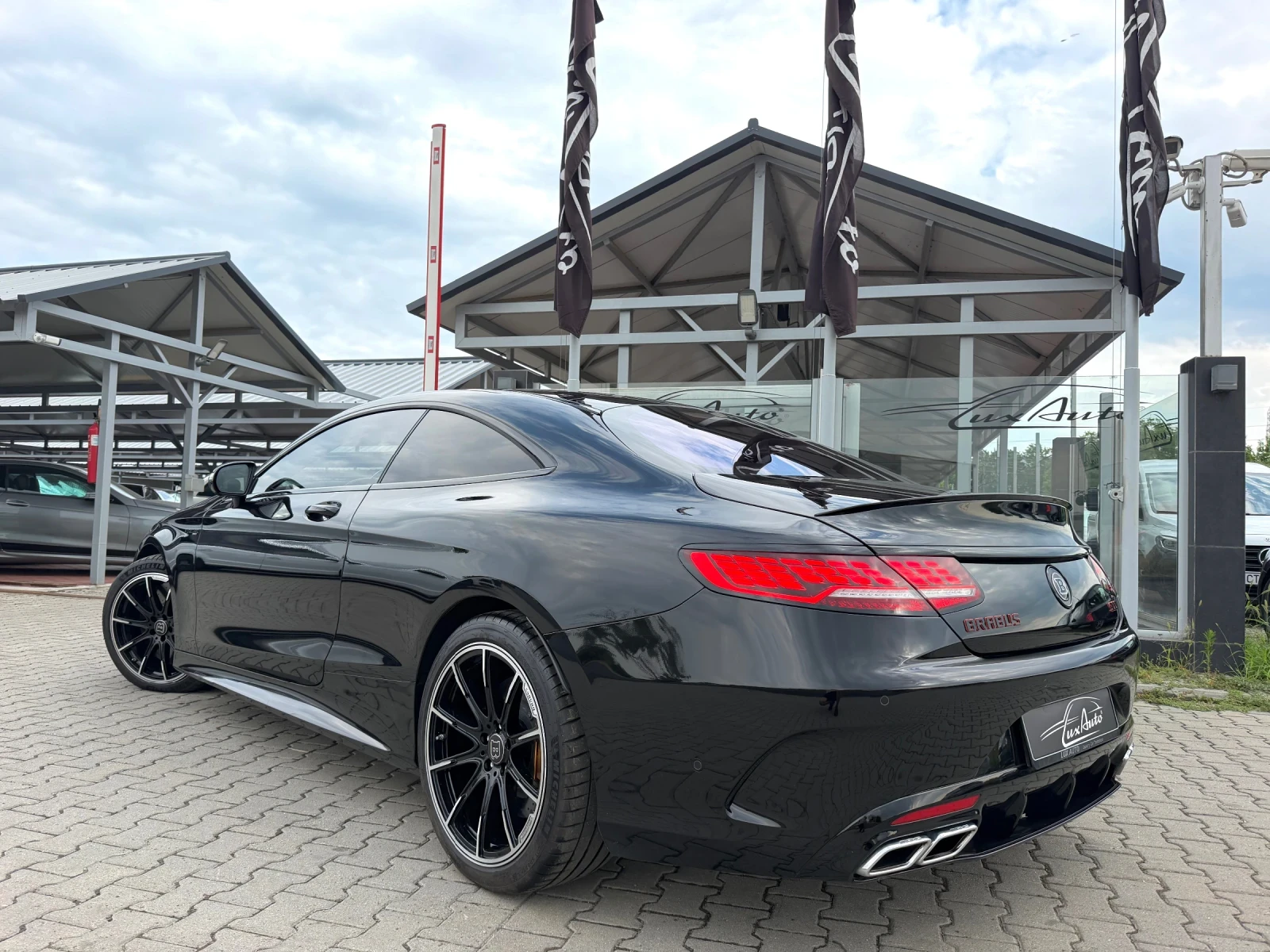 Mercedes-Benz S 63 AMG SWAROVSKI#BRABUS900#DESIGNO#FULL FULL FULL, снимка 4 - Автомобили и джипове - 55145339