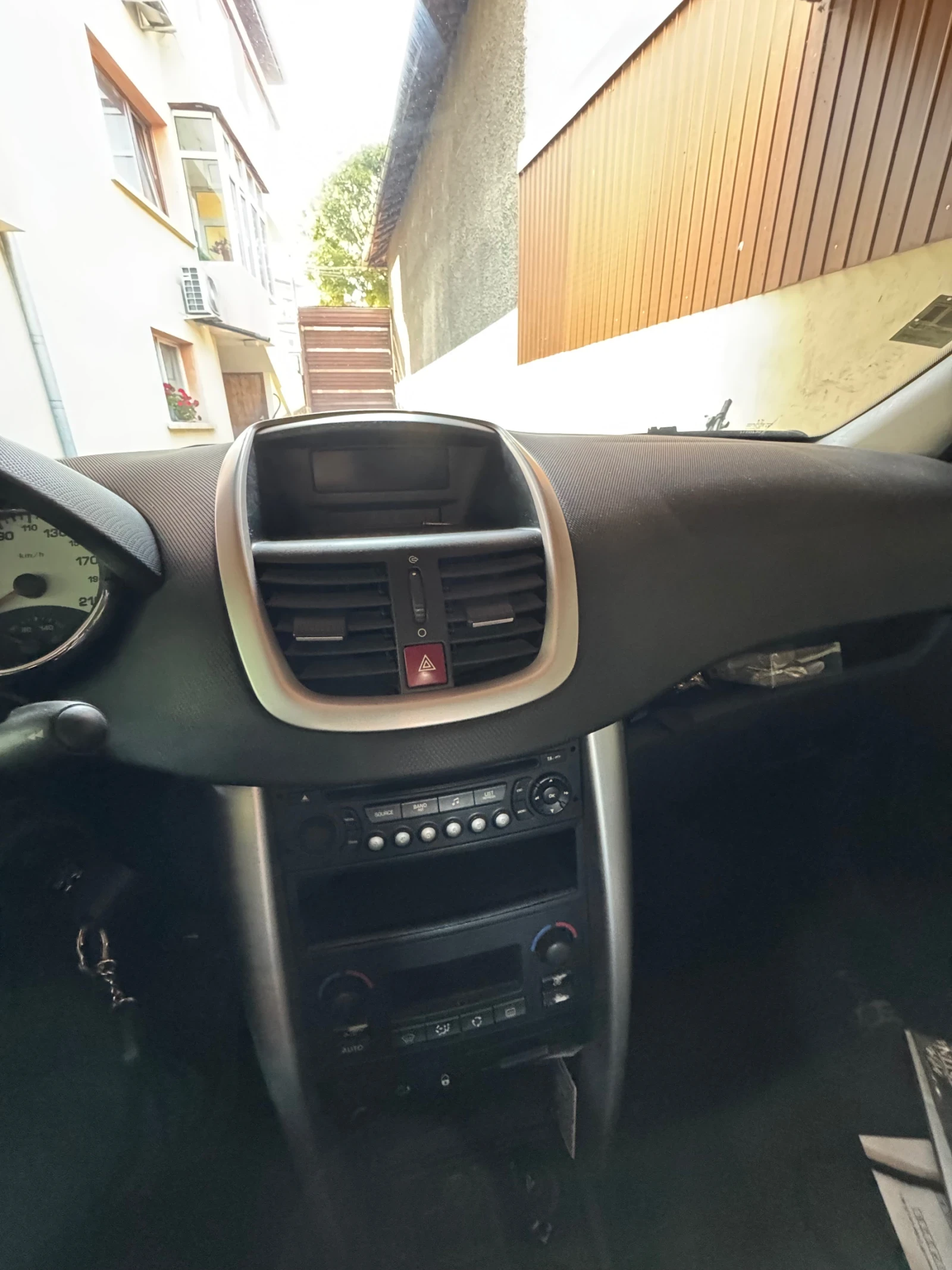 Peugeot 207 | Mobile.bg � ����������� 8