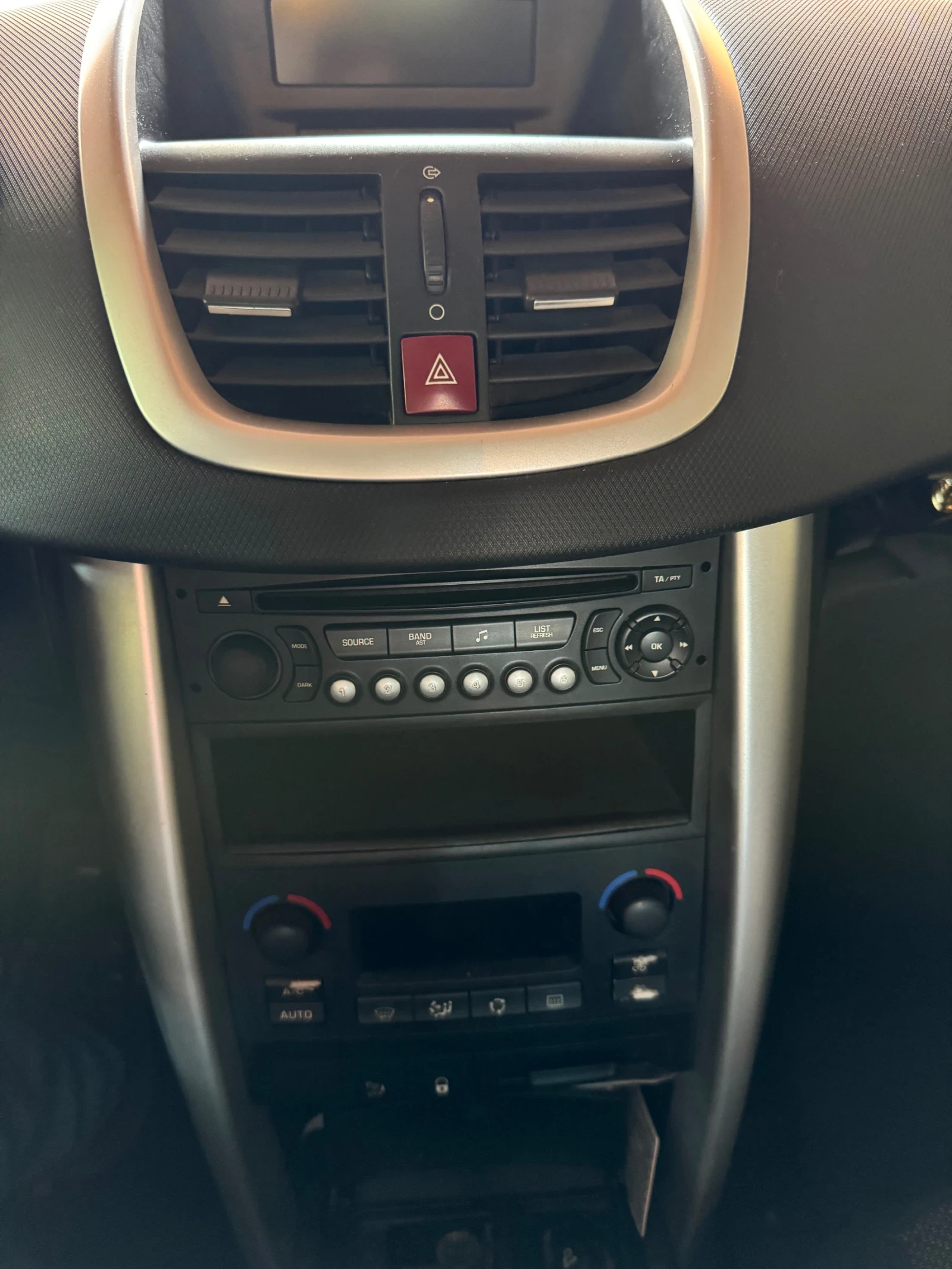 Peugeot 207 | Mobile.bg � ����������� 7