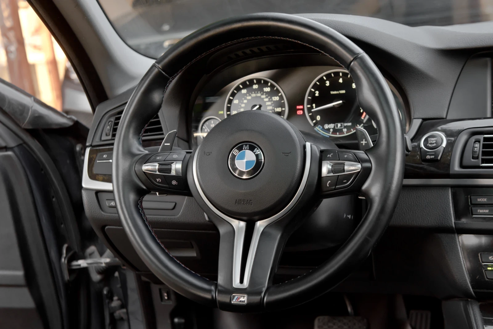 BMW 535 I/M-PERFORMANCE/POP&BANGS/X-DRIVE, снимка 9 - Автомобили и джипове - 55314255
