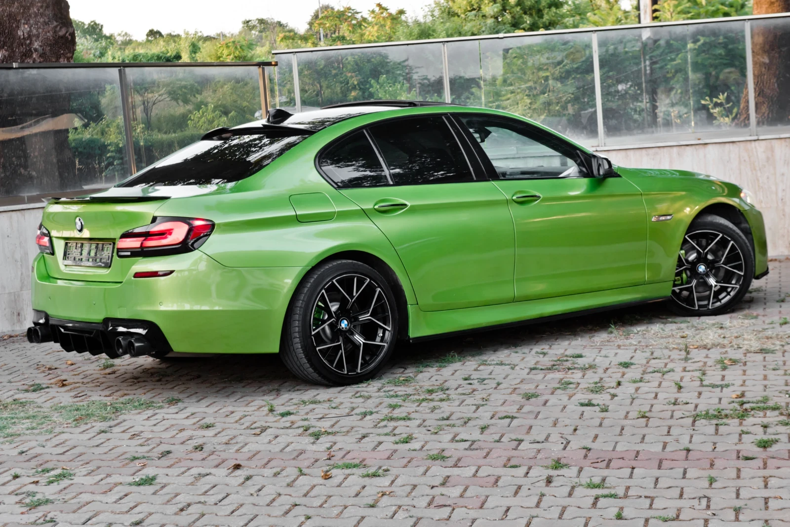 BMW 535 I/M-PERFORMANCE/POP&BANGS/X-DRIVE, снимка 7 - Автомобили и джипове - 55314255