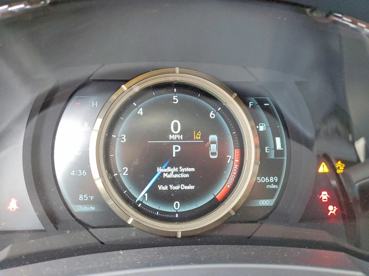 Lexus IS 300 3.5l, снимка 9 - Автомобили и джипове - 56060097
