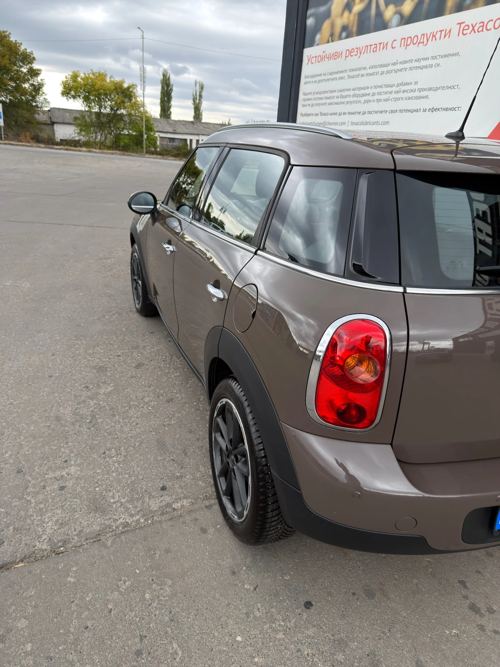 Mini D one 1.6 Countryman, снимка 3 - Автомобили и джипове - 56322986