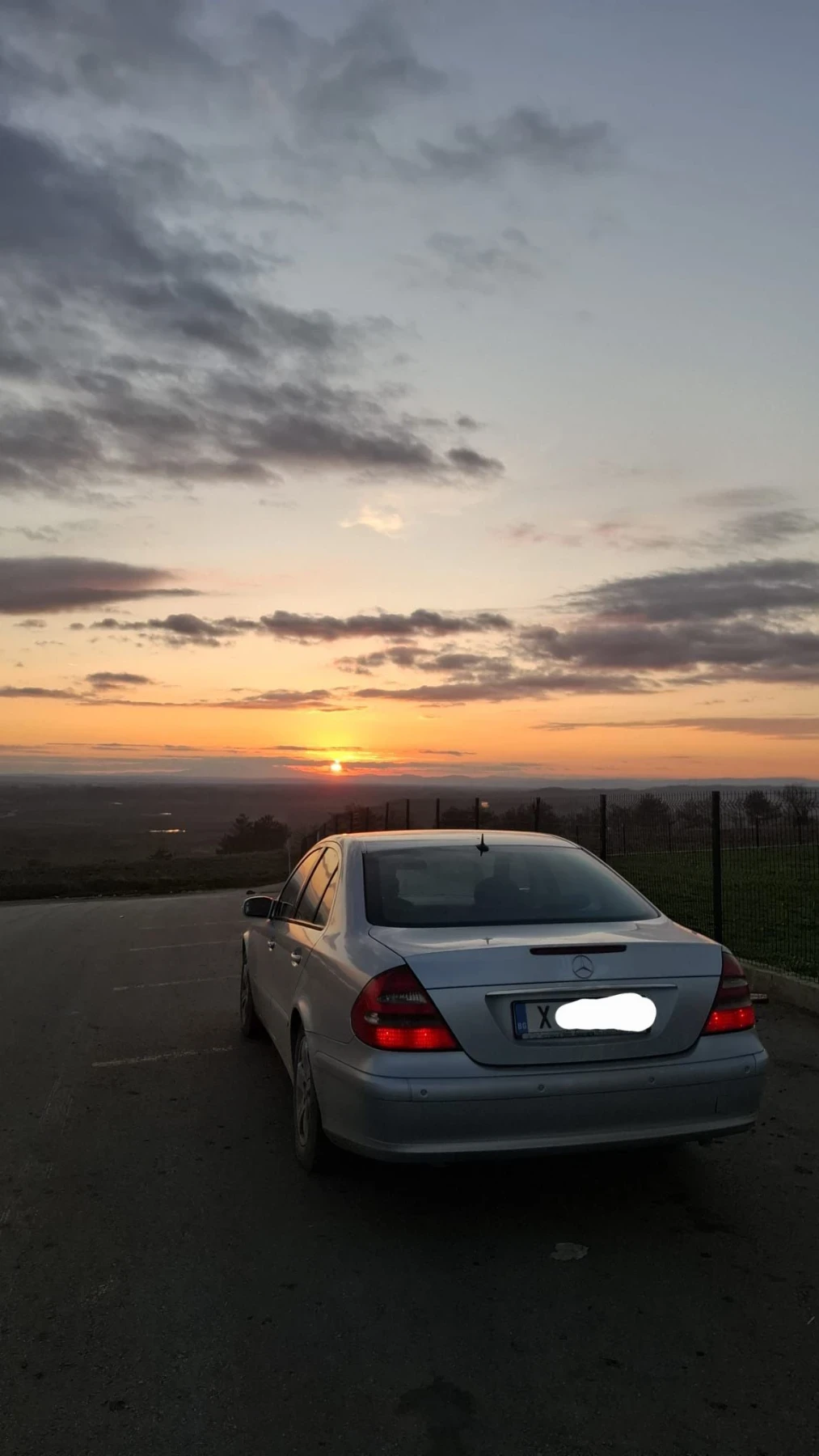 Mercedes-Benz E 280, снимка 2 - Автомобили и джипове - 56568688