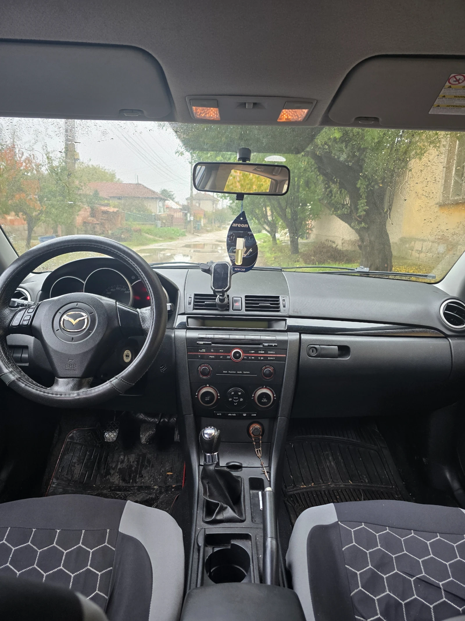 Mazda 3, снимка 6 - Автомобили и джипове - 56747717