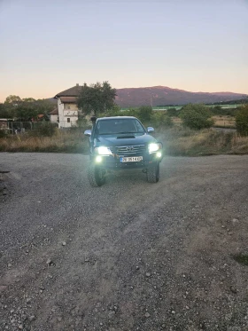 Toyota Hilux Offroad пакет, Климатик, снимка 2 - Автомобили и джипове - 53660382