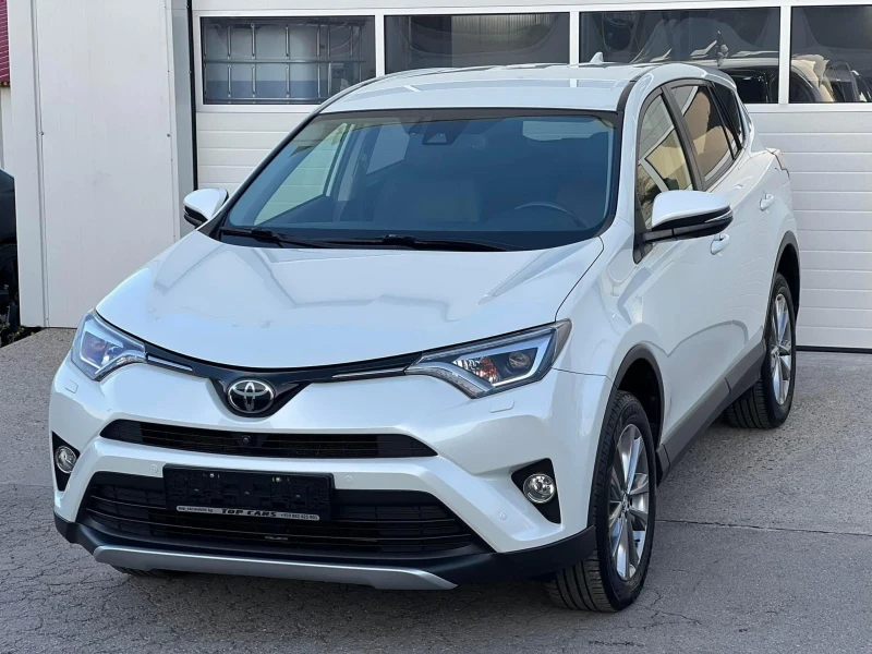 Toyota Rav4, снимка 4 - Автомобили и джипове - 48084173