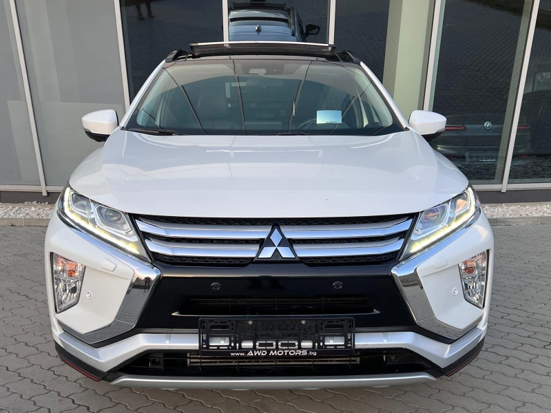 Mitsubishi Eclipse Cross 1.5Т DIAMOND 4x4 Дистроник Панорама Keyless Кам36, снимка 1 - Автомобили и джипове - 49592988