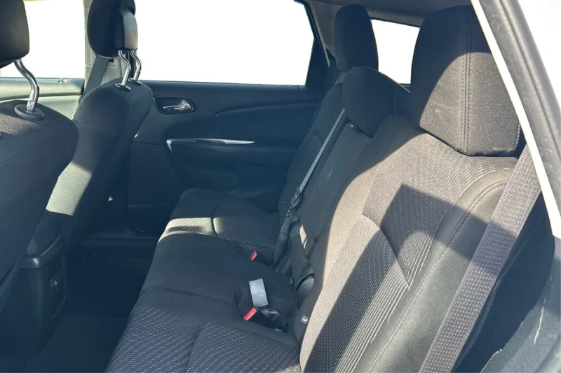 Dodge Journey SE Value Package FWD * АвтоКредит* (ЦЕНА ДО БГ), снимка 7 - Автомобили и джипове - 52598337
