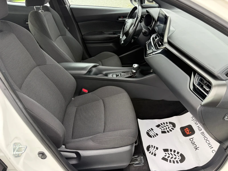 Toyota C-HR (KATO НОВА)^(ХИБРИД), снимка 14 - Автомобили и джипове - 52635484